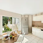 Tatil Evi Sea View Between And Saint-tropez *