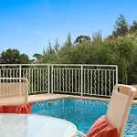 Sea View Between And Saint-tropez Ferienhaus