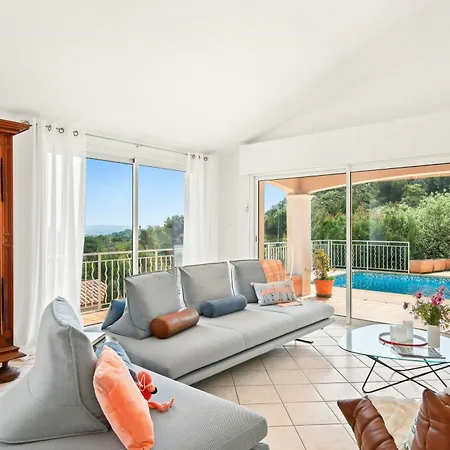 Sea View Between And Saint-tropez Ferienhaus *