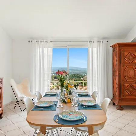 Ferienhaus Sea View Between And Saint-tropez *